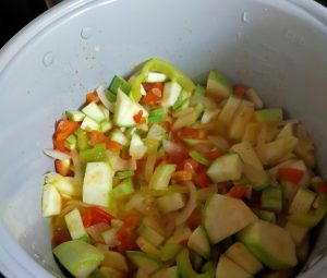 Капуста, тушеная с кабачками
